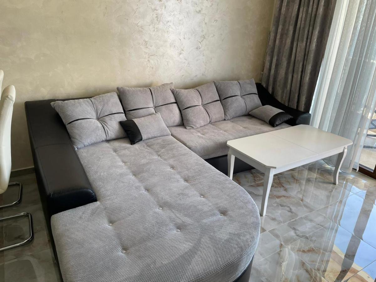 Luxury Penthouse Apartments At Valencia Gardens Burgas Bagian luar foto